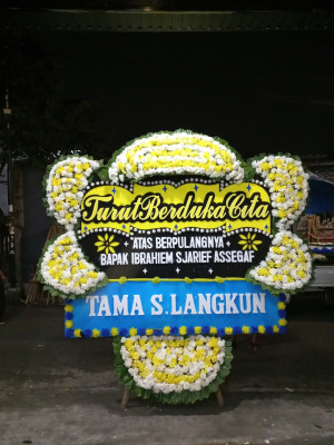 Papan Bunga Duka di Seuat Jaya